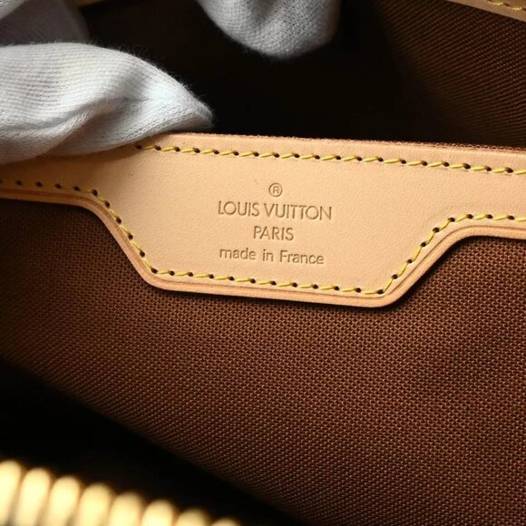 Louis Vuitton Monogram Carryall Duffle Bag - Picture 5 of 15